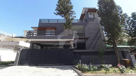 New Triple Store Corner House Is Available For Sale In G-9/3 Islamabad New Triple Store Corner House Is Available For Sale In G-9/3 Islamabad