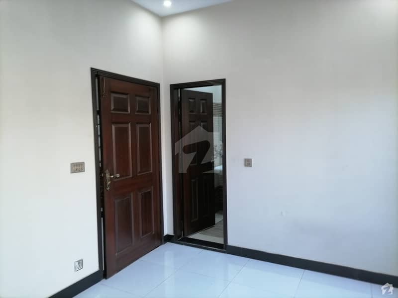 House For Sale In Rs 9,200,000