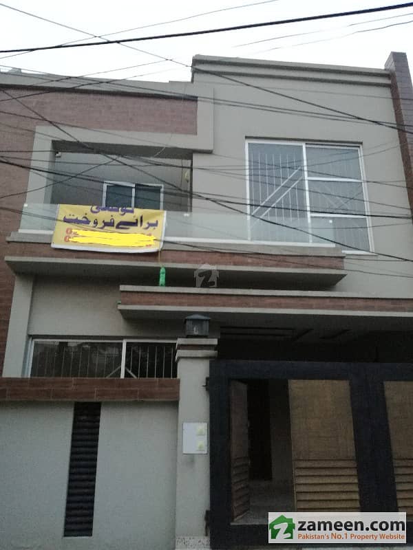 7marla 66seq fet Double Story as a Brand New House Is Available For Sale in Faisal Town C Block Totally tiles VIP