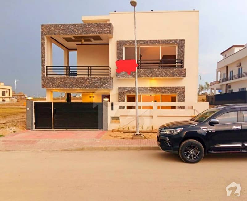 10 Marla Used House For Sale Bahria Town Phase 8 Rawalpindi
