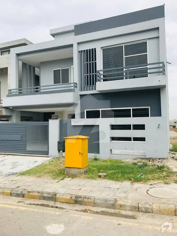10 Marla Used House For Sale Is Available Bahria Town Phase 8 Rawalpindi