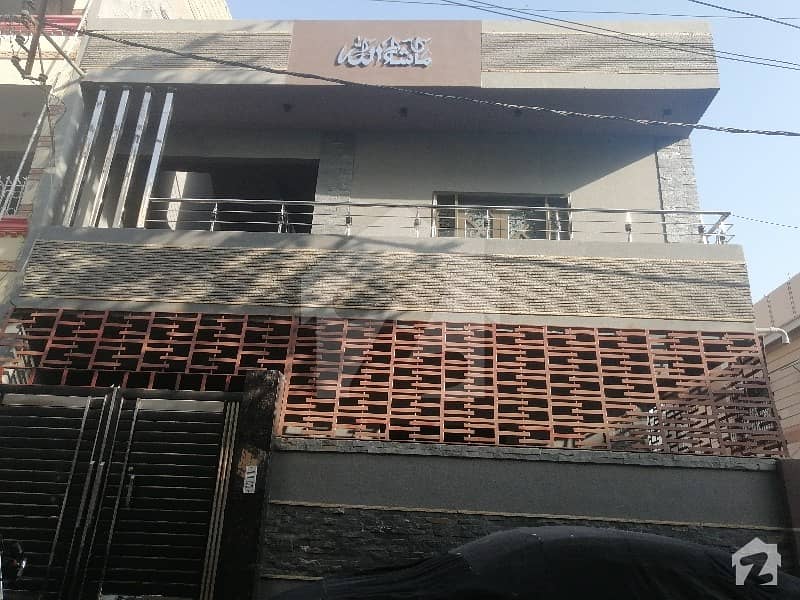 بفر زون - سیکٹر 15-A / 5 بفر زون نارتھ کراچی کراچی میں 5 کمروں کا 5 مرلہ مکان 2.8 کروڑ میں برائے فروخت۔