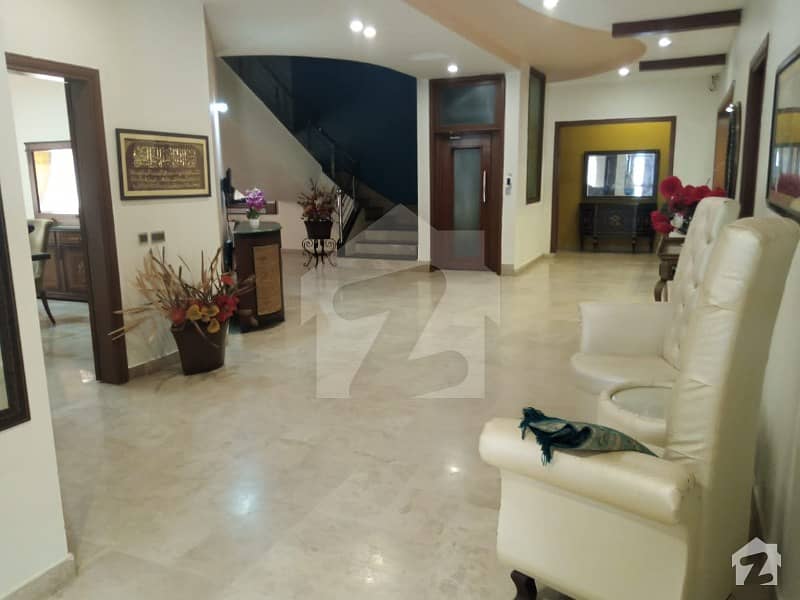 DHA phase 6 bungalow 1000 yard fully furnished  8 bed d/d