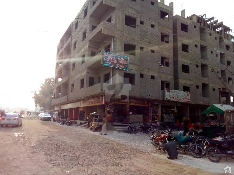 1400 Sq Feet Flat For Sale Available At Latifabad No 5, Sapna Palaza Opposite Arif Builders Office Hyderabad