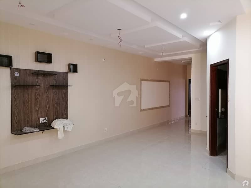 Highly-coveted 10 Marla House Is Available In Nasheman-e-Iqbal For Sale