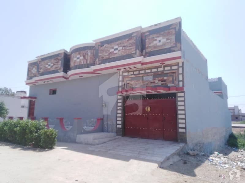 Sindh Cooperative Housing Society House Sized 2700  Square Feet Is Available