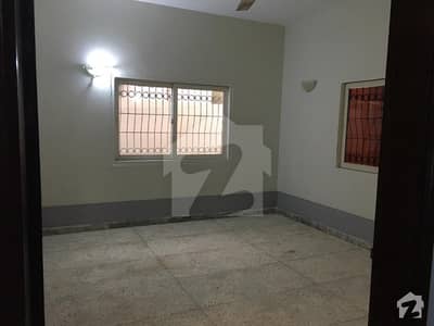 Bungalow For Commercial Use 3 Side Corner 3 Gates Available For Rent