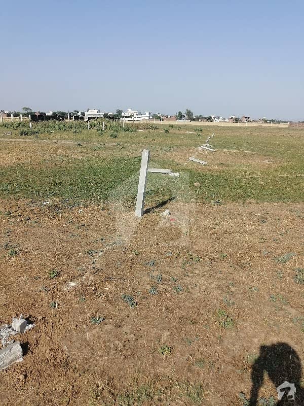 A Stunning Residential Plot Is Up For Grabs In Chawinda Sialkot
