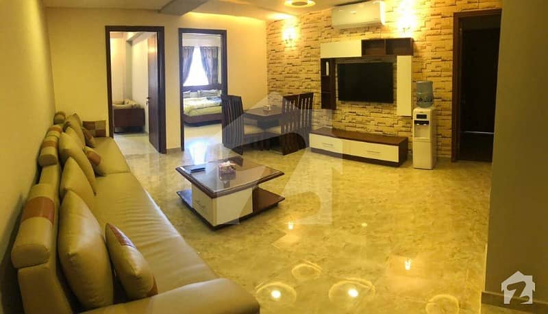 ڈی ایچ اے فیز 4 ڈیفنس (ڈی ایچ اے) لاہور میں 3 کمروں کا 8 مرلہ فلیٹ 1.91 کروڑ میں برائے فروخت۔