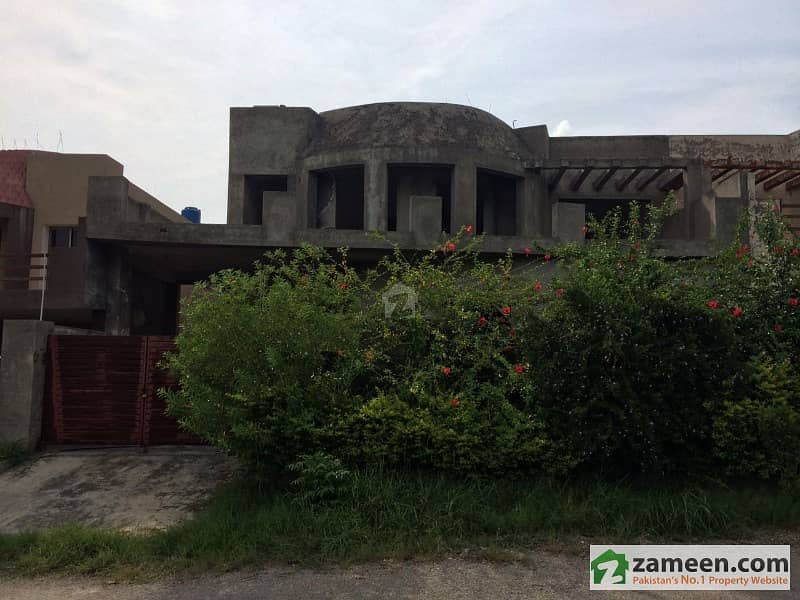 2 Storey House For Sale In PECHS New Airport Islamabad