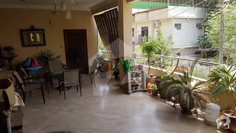 گلستانِِ جوہر ۔ بلاک 1 گلستانِ جوہر کراچی میں 6 کمروں کا 10 مرلہ مکان 4.4 کروڑ میں برائے فروخت۔