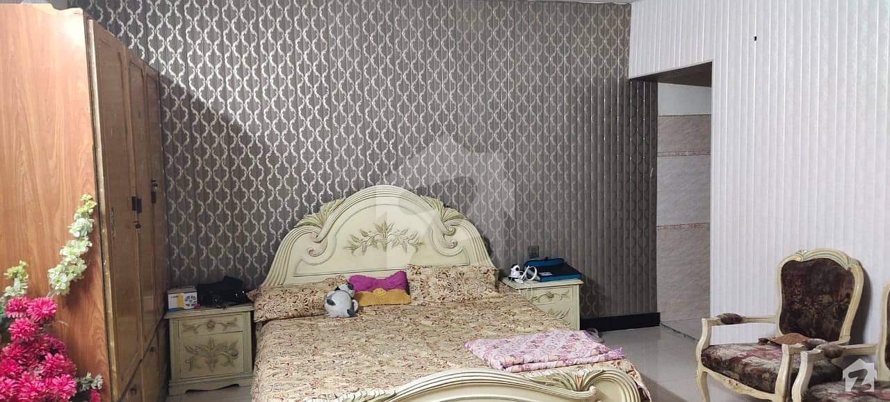 خیابانِ کالونی فیصل آباد میں 3 کمروں کا 10 مرلہ مکان 55 ہزار میں کرایہ پر دستیاب ہے۔