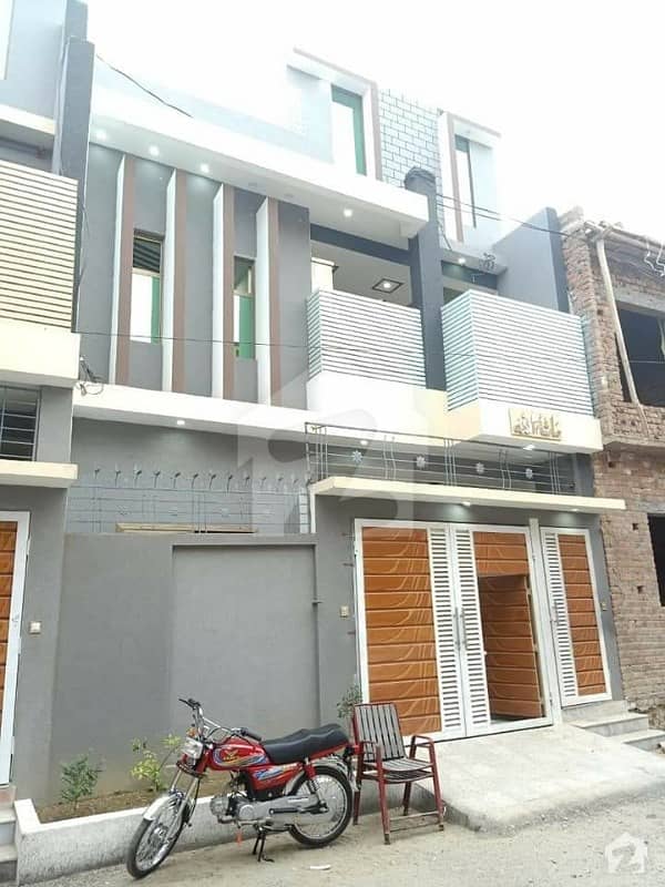 ارباب سبز علی خان ٹاؤن ایگزیکٹو لاجز ارباب سبز علی خان ٹاؤن ورسک روڈ پشاور میں 5 کمروں کا 4 مرلہ مکان 40 ہزار میں کرایہ پر دستیاب ہے۔
