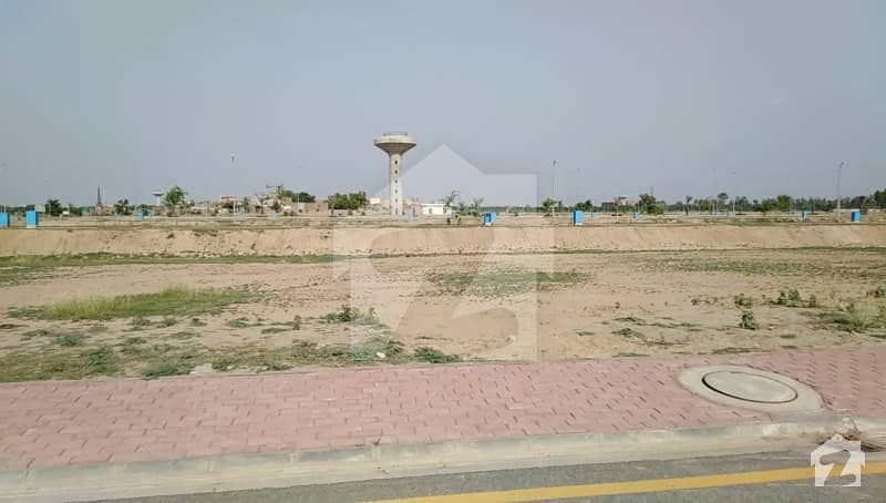 بحریہ ٹاؤن - غازی بلاک بحریہ ٹاؤن ۔ سیکٹر ایف بحریہ ٹاؤن لاہور میں 10 مرلہ رہائشی پلاٹ 50 لاکھ میں برائے فروخت۔