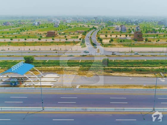 Ideal Deal ! 8 Marla Commercial Plot At Prime Location Main Boulevard In Lake City Lahore