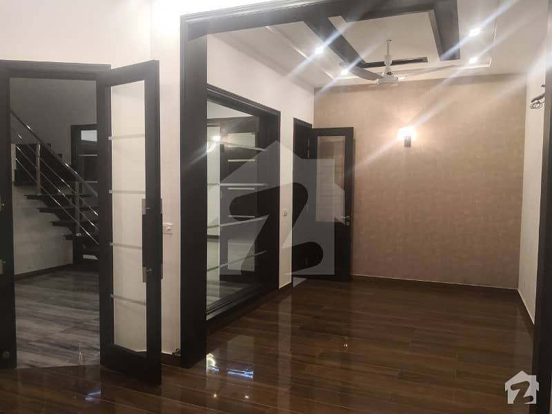 10 Marla Super Beautiful House Available For Sale In Dha Phase 8 Block Q Lahore