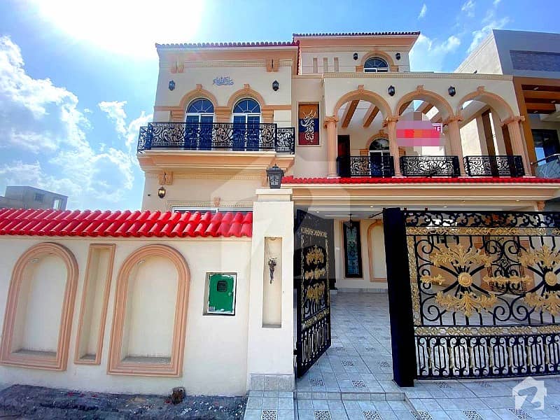 10 Marla Brand New House For Sale In Talah Block