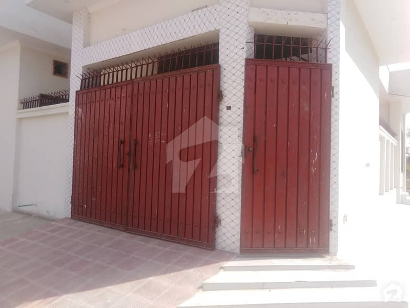 House For Sale Is Readily Available In Prime Location Of Government Employees Cooperative Housing Society