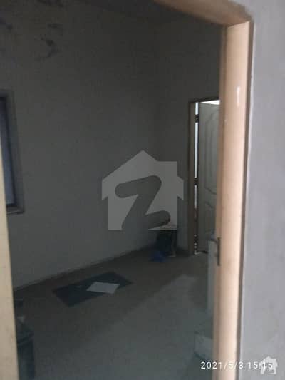 370 Square Feet Almost Good Condition Flate Available For Rent In Johar Town Near To Emporium Mall