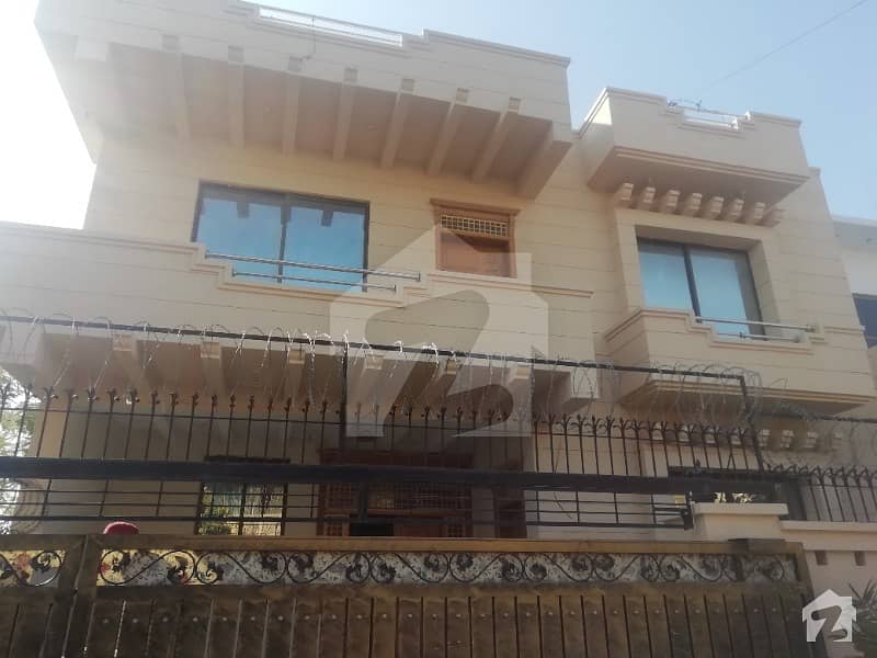 10 Marla Double Storey Corner House For Sale