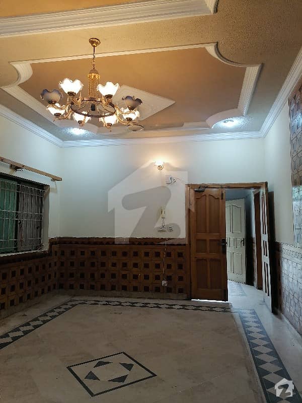 3 Bed Upper Portion Available For Rent In Yousaf Colony.