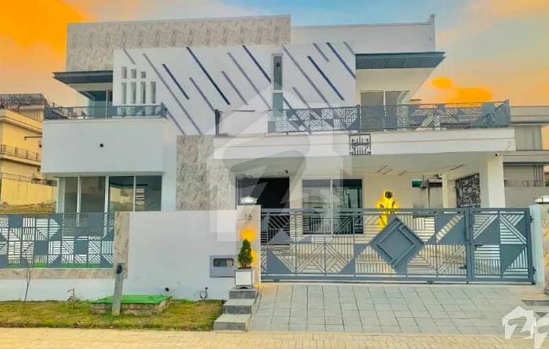 Amazing Brand New 1 Kanal House For Sale