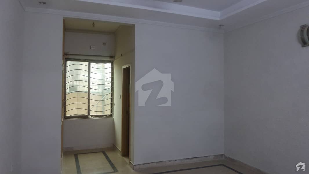 600 Square Feet Flat In E-11 Best Option