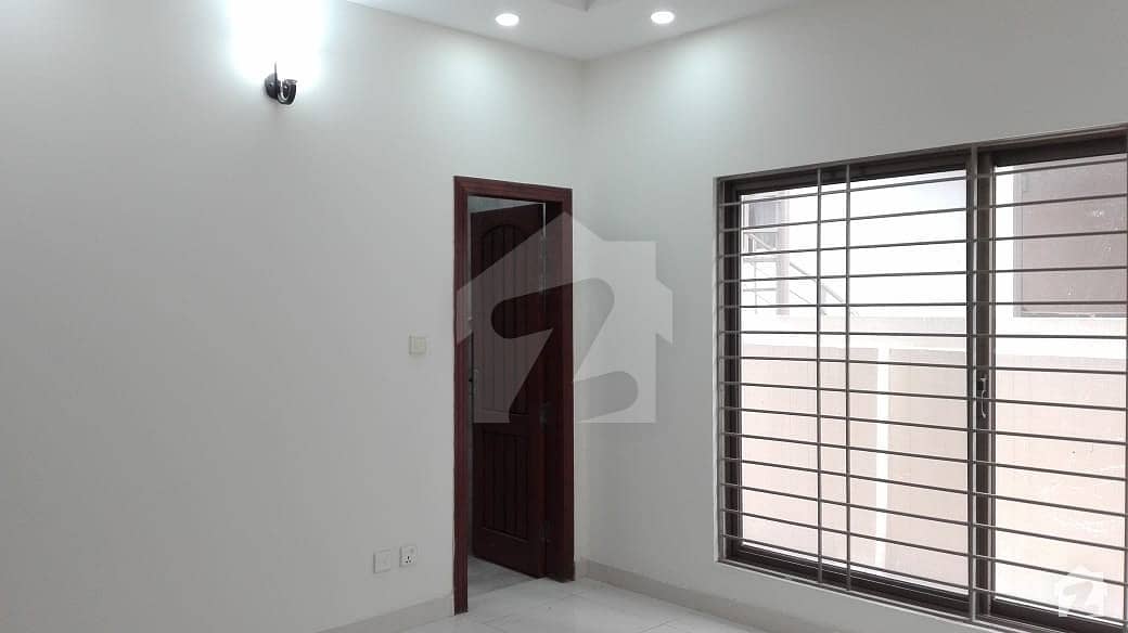 Get A 20 Marla Upper Portion For Rent In E-11