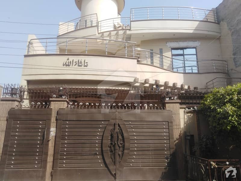Buy A Centrally Located 1575  Square Feet House In Cheema Town