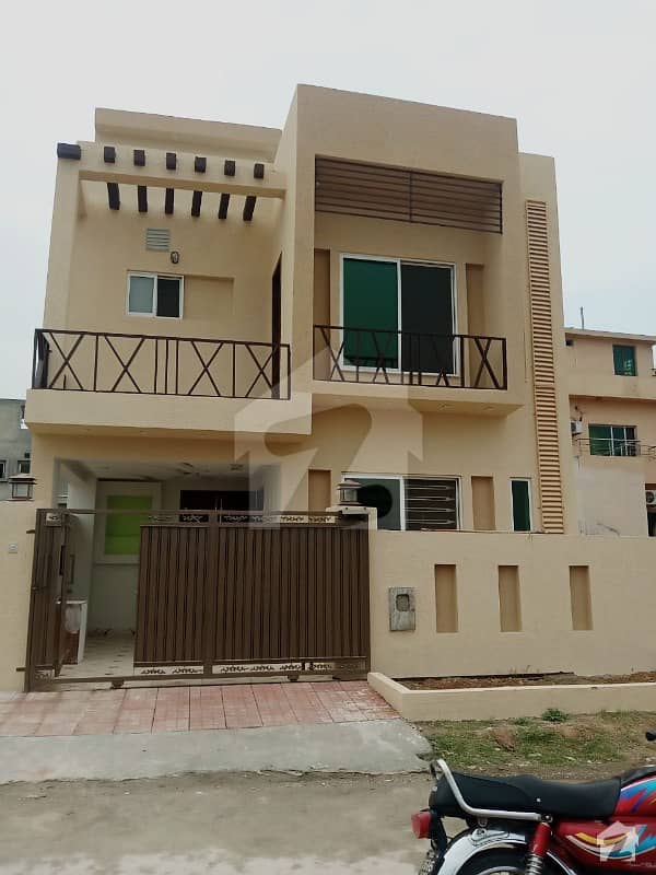 Bahria Town Phase 8 - 5 Marla Double Storey Designer House Front Open Perfect Location Dream House In Low Budget