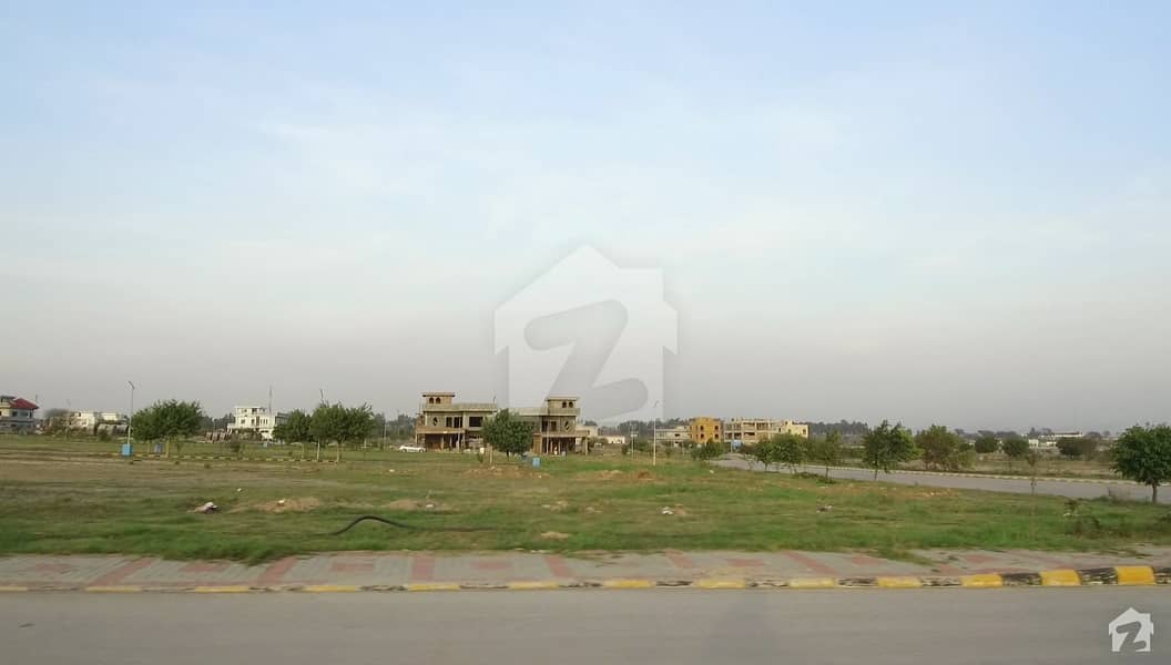 Possession Plot Available For Sale Zamar Valley, Kashmir Highway
