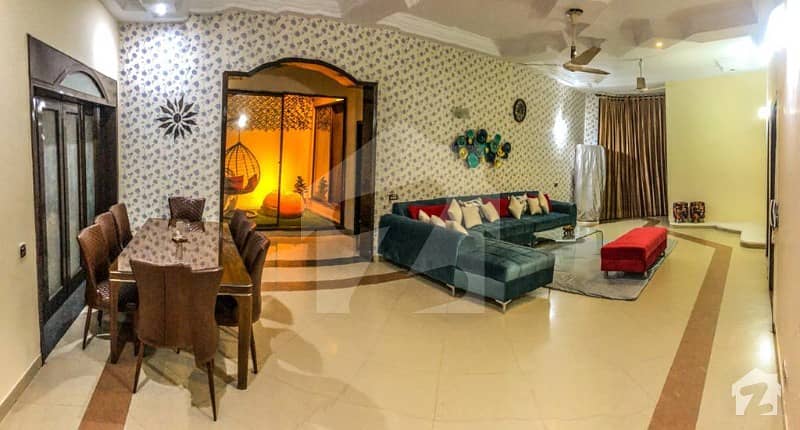 ماڈل ٹاؤن ۔ بلاک پی ماڈل ٹاؤن لاہور میں 4 کمروں کا 1 کنال مکان 5 کروڑ میں برائے فروخت۔