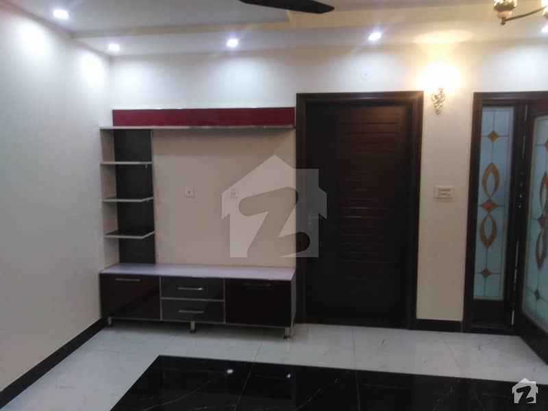 7 Marla House In Muslim Town For Rent