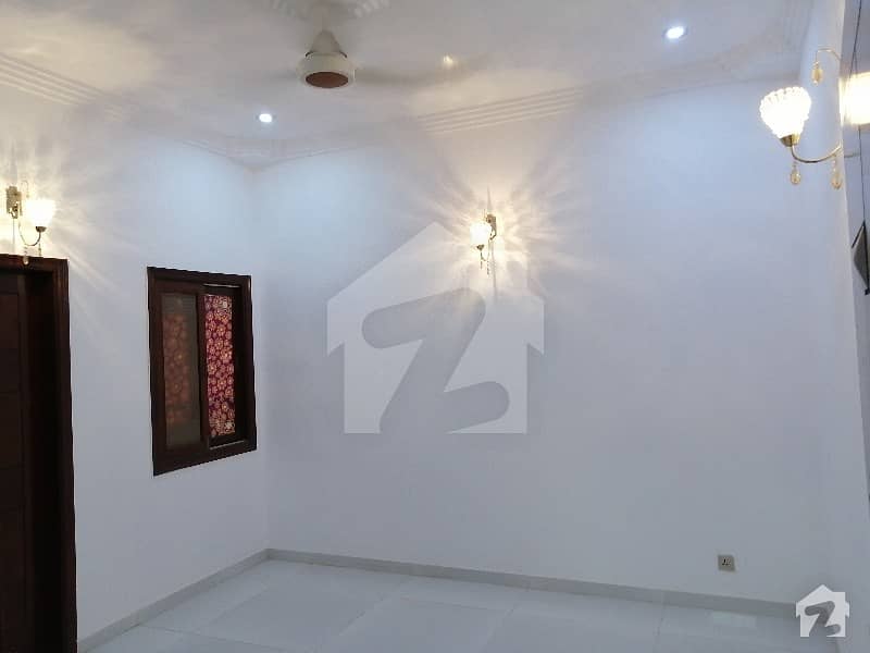 ڈی ایچ اے فیز 7 ایکسٹینشن ڈی ایچ اے ڈیفینس کراچی میں 4 کمروں کا 4 مرلہ مکان 3.6 کروڑ میں برائے فروخت۔