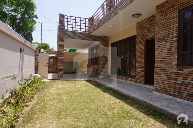 527 Sq Yards Beautiful Renovated Bungalow In Prime Location Of Dha Phase 1 Karachi