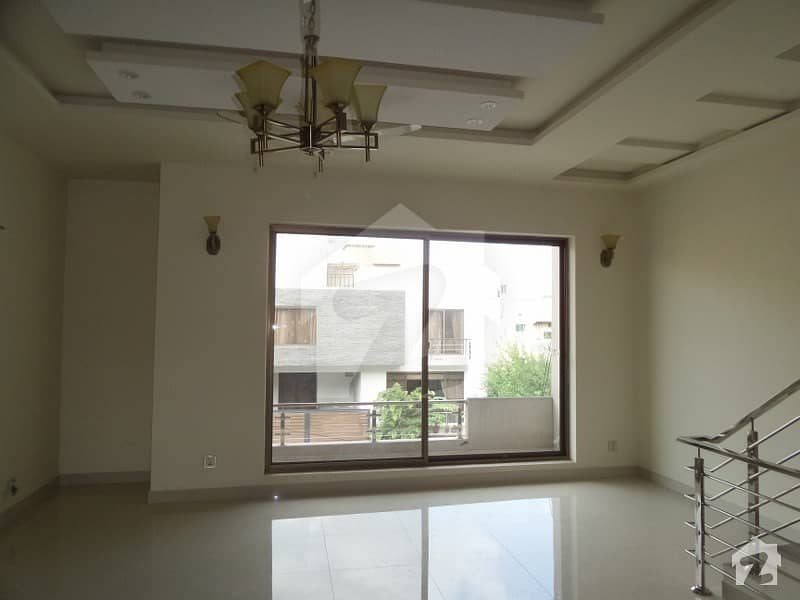 10 Marla Upper Portion In Bahria Town Phase 8 Of Rawalpindi Is Available For Rent