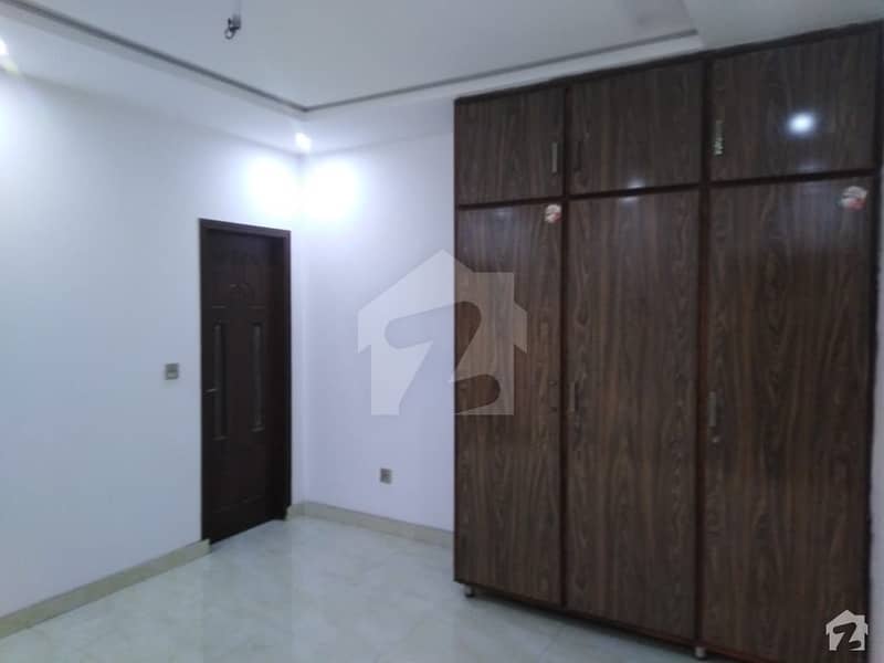 10 Marla Upper Portion Is Available For Rent In LDA Avenue