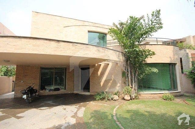 1 Kanal A Grand Beautiful Luxury Bungalow For Sale in dha phase  2