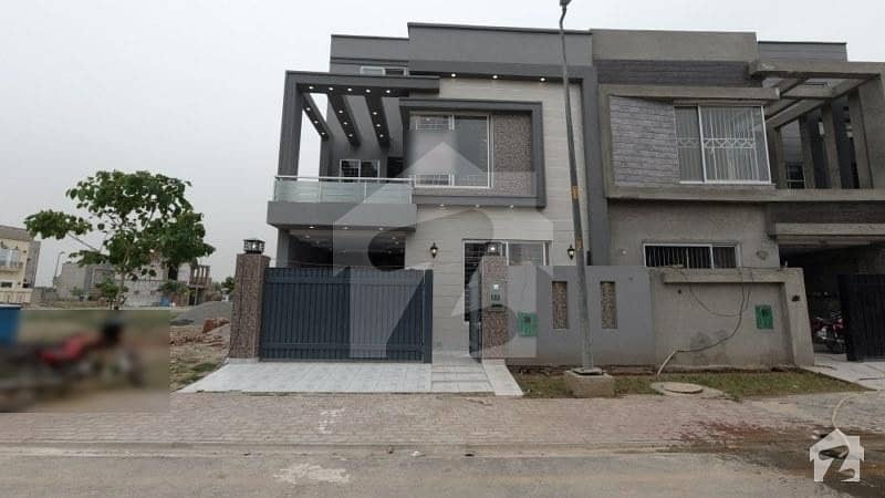 House For Sale Is Readily Available In Prime Location Of Bahria Town