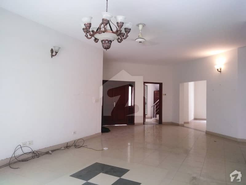 4 Bed One Kanal Brig House For Sale  In Askari Sector A