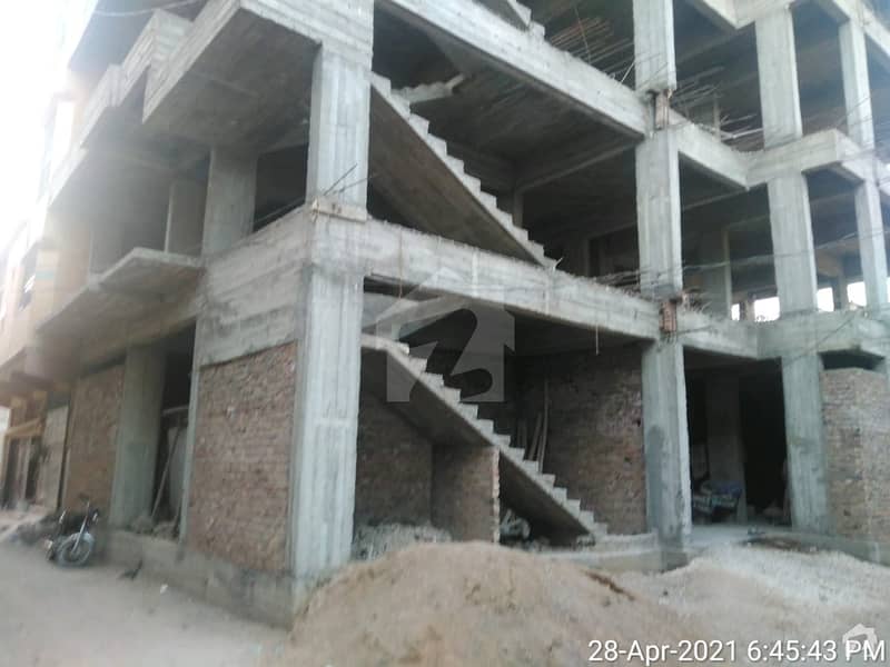720 Sq feet available Flat for sale at Liaquat colony Hyderabad