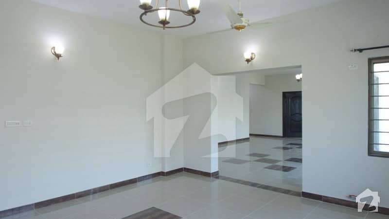 Brand New 2250  Square Feet 3 Bed Flat For Rent Available In Askari 11