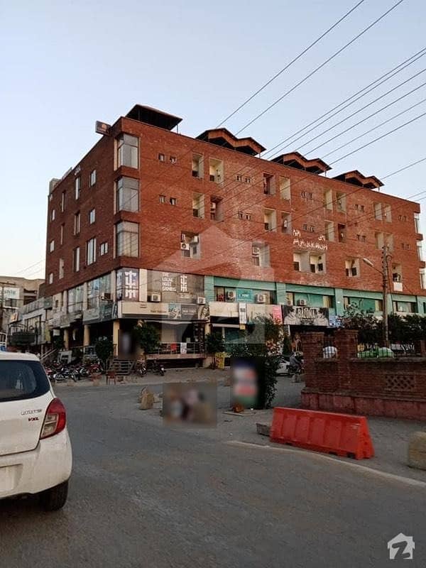 Flat For Rent in Airline Near UCP Flat For Rent in Airline Near UCP