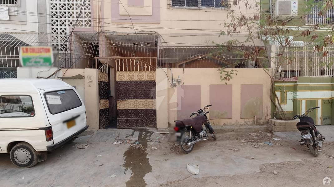 بفر زون سیکٹر 15-A / 2 بفر زون نارتھ کراچی کراچی میں 4 کمروں کا 5 مرلہ مکان 1.75 کروڑ میں برائے فروخت۔