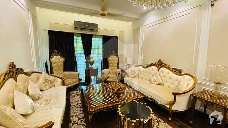 ڈی ایچ اے فیز 6 ڈیفنس (ڈی ایچ اے) لاہور میں 4 کمروں کا 10 مرلہ مکان 3.6 کروڑ میں برائے فروخت۔