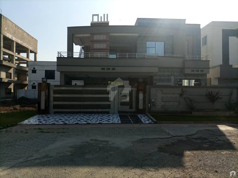 1 Kanal House For Sale In DC Colony Gujranwala
