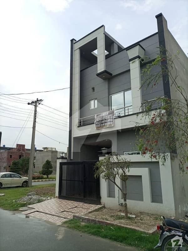 3.56 Marla House Avalible For Sale In Dream Avenue Lahore .