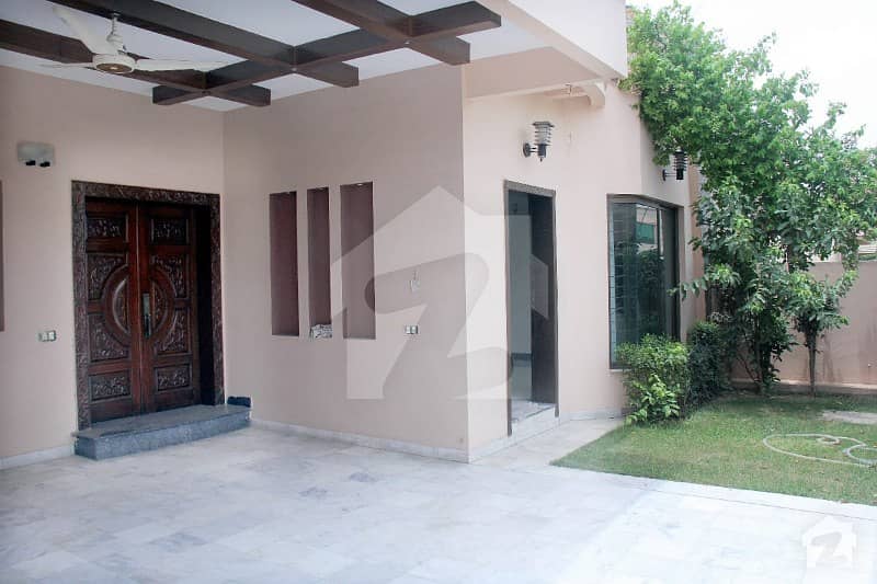 10 Marla House For Sale DHA Phase 5