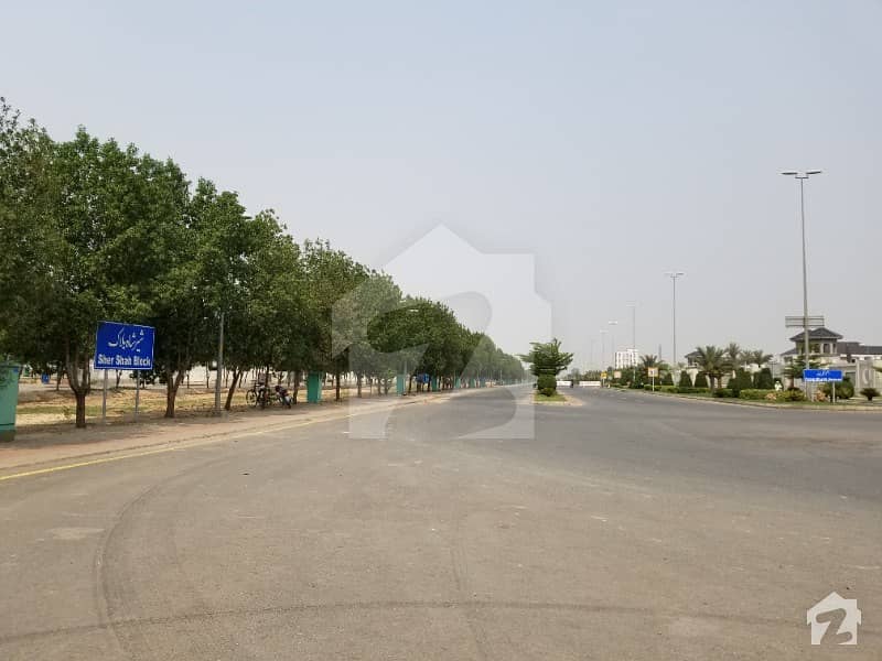 5 Marla Corner Commercial Plot At Ideal And Builder Location Is For Sale In Shershah Block Bahria Town Lahore