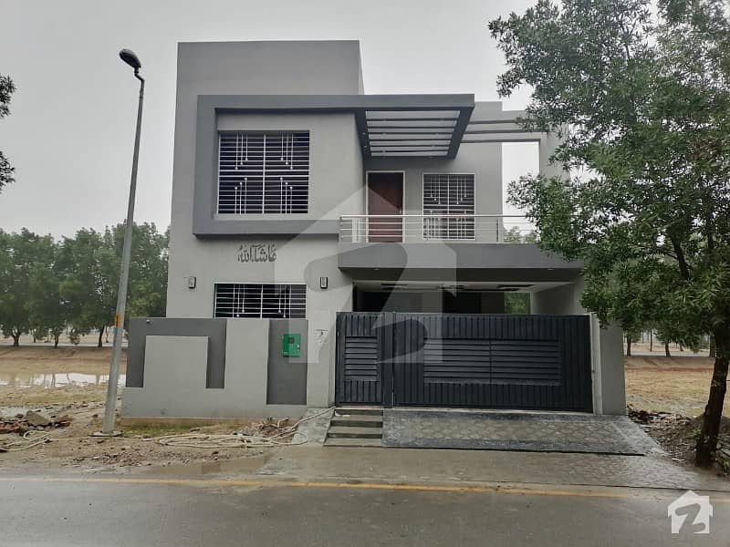 10 Marla House For Sale In Northern Block Bahria Orchard Lahore